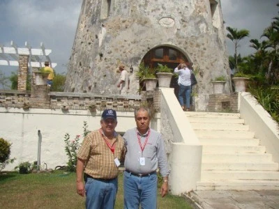 Jairo visita a emblemática Annaly Farms, onde a raça começou em Saint Croix, na companhia de um dos criadores históricos da raça, o americano Art Martínez.